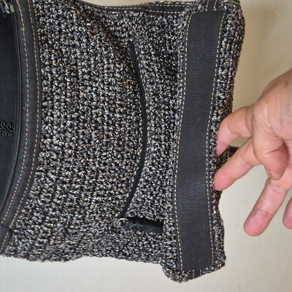 Sak Lucia Black Crochet Crossbody Bag - Picture 7 of 13
